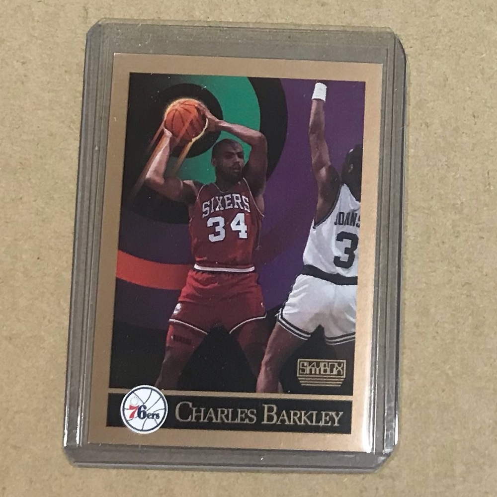 Charles Barkley 1990 Skybox #211 Card near mint to mint condition